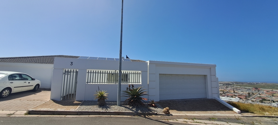 4 Bedroom Property for Sale in Saldanha Heights Western Cape